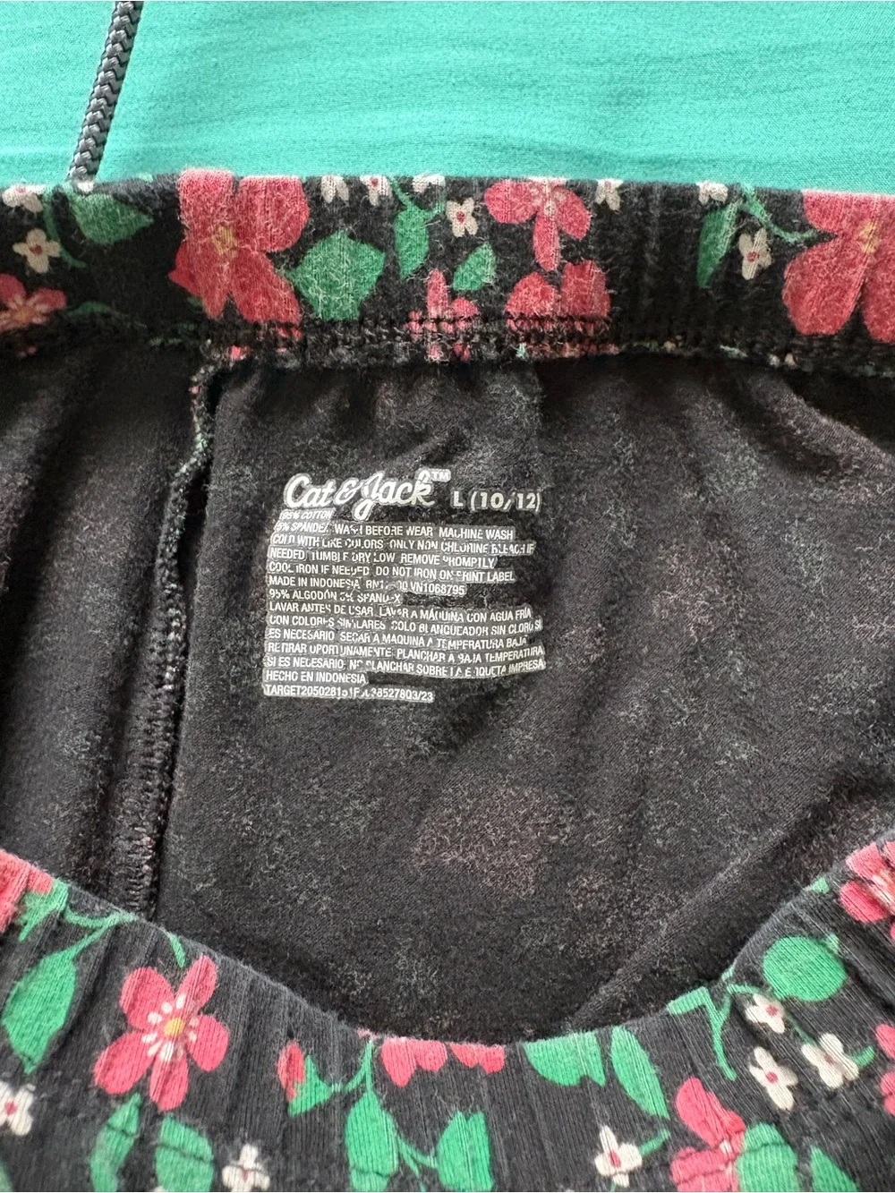 Cat & Jack Black Floral Leggings with Pink and Green Flowers